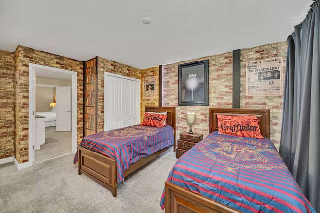 Building Photo - 730 Drop Shot Dr