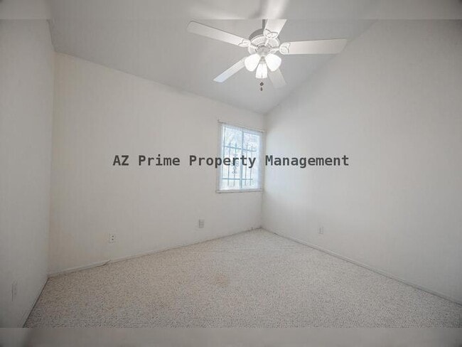 Building Photo - 5354 N 3rd Ave