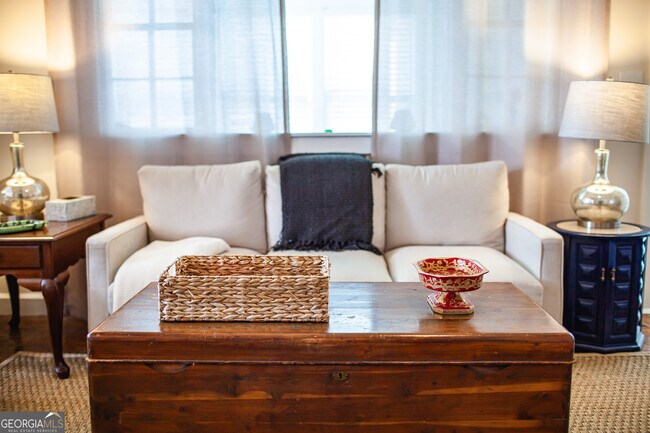 Building Photo - 161 Calhoun Rd