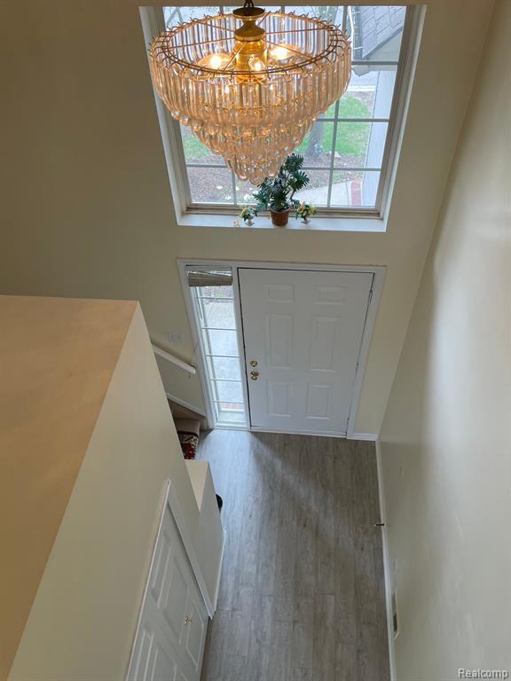 Building Photo - 38463 Saratoga Cir