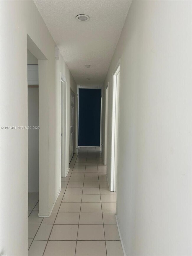 Building Photo - 1599 Cindy Cir NE