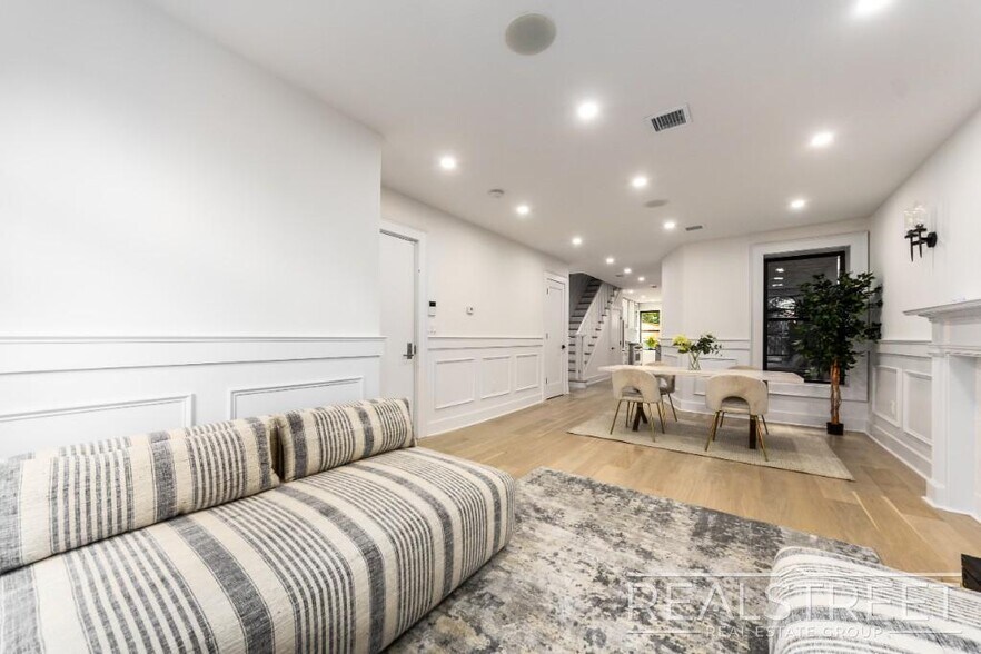 Building Photo - Brand New Triplex in Ocean Hill