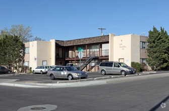 Building Photo - Nob Hill Square