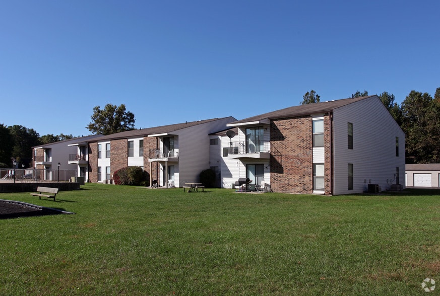 Apartments 4315 Wimbleton Ctr South Bend IN 46637