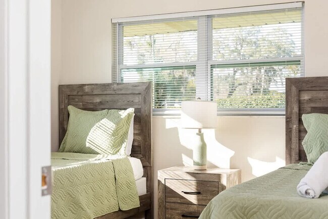 Building Photo - 5532 20th St