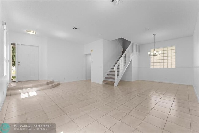 Building Photo - 4565 Purdue Dr