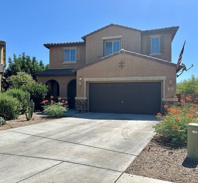 Primary Photo - 1/2 MONTH FREE ON A 12 MONTH LEASE ! MOVE ...