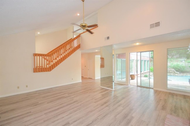 Building Photo - 1106 Brecon Hall Dr