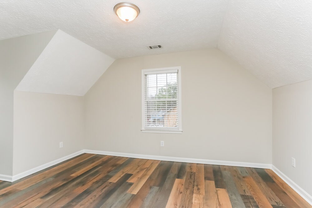 Building Photo - 430 Ashley Way