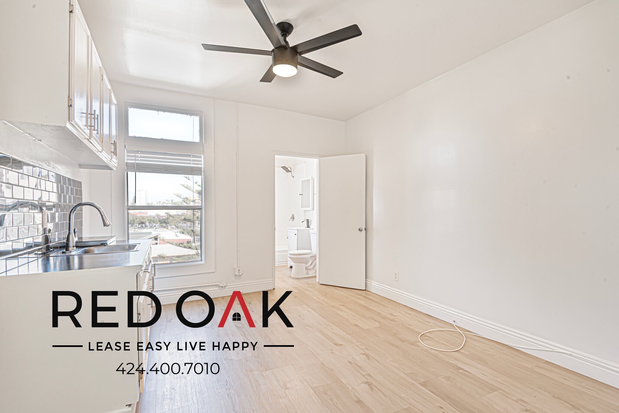 Building Photo - 744 Beacon Ave