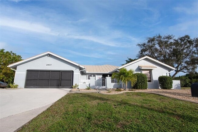 Building Photo - 2417 Magdalina Dr