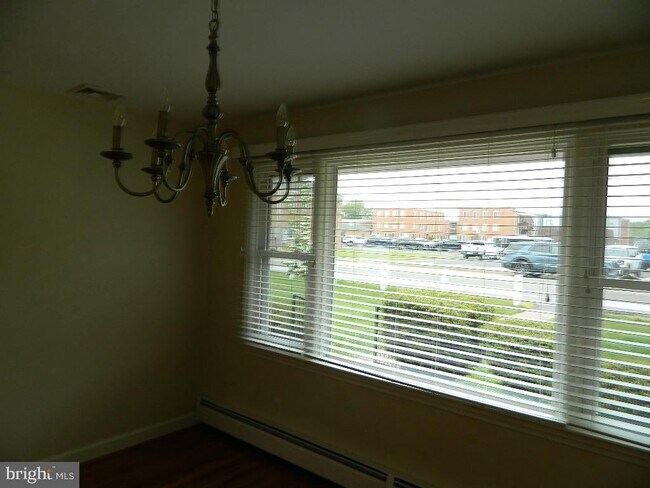 Building Photo - 41665 Tudor Hall Rd