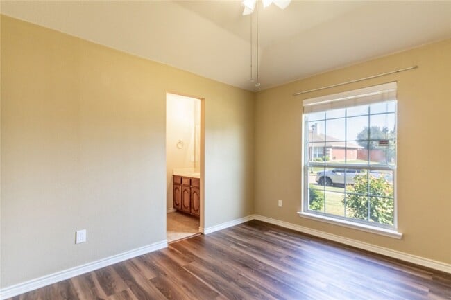 Building Photo - 343 Montana Trail