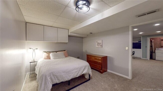 Building Photo - 3 Sterling Pl