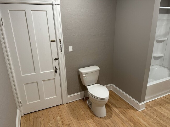 Building Photo - 173-175 Center Street