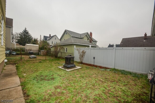 Building Photo - 308 Hoboken Rd