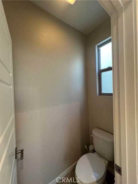 Building Photo - 177 Magnet