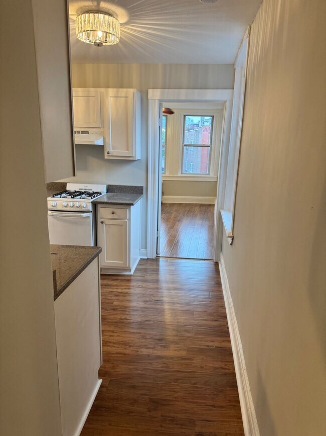 Primary Photo - North End 3bed / 1bath available January 2026