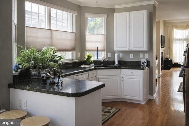 Building Photo - 22 Breckenridge Ln