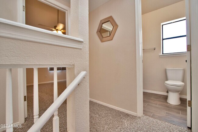 Building Photo - 11726 Stone Castle Dr