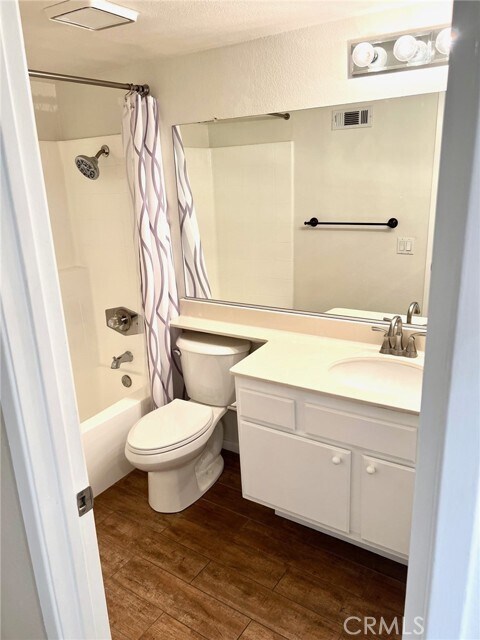 Building Photo - 25163 Via Catalina