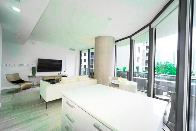 Building Photo - 55 SW 9th St