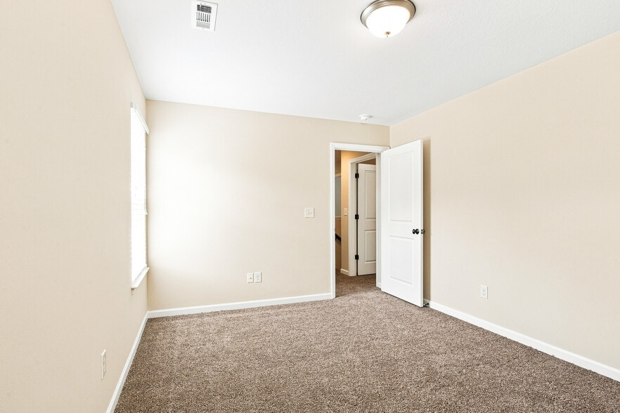Building Photo - 10728 Gable Run Dr