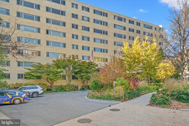 Building Photo - 4600 Connecticut Ave NW