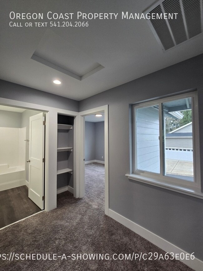 Building Photo - 4255 Sequoia Loop