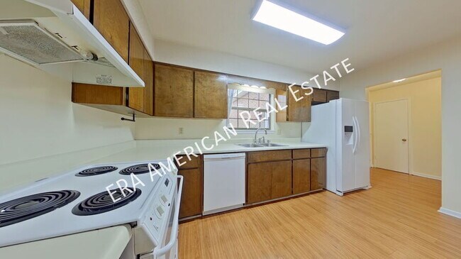 Building Photo - 132 5th Ave