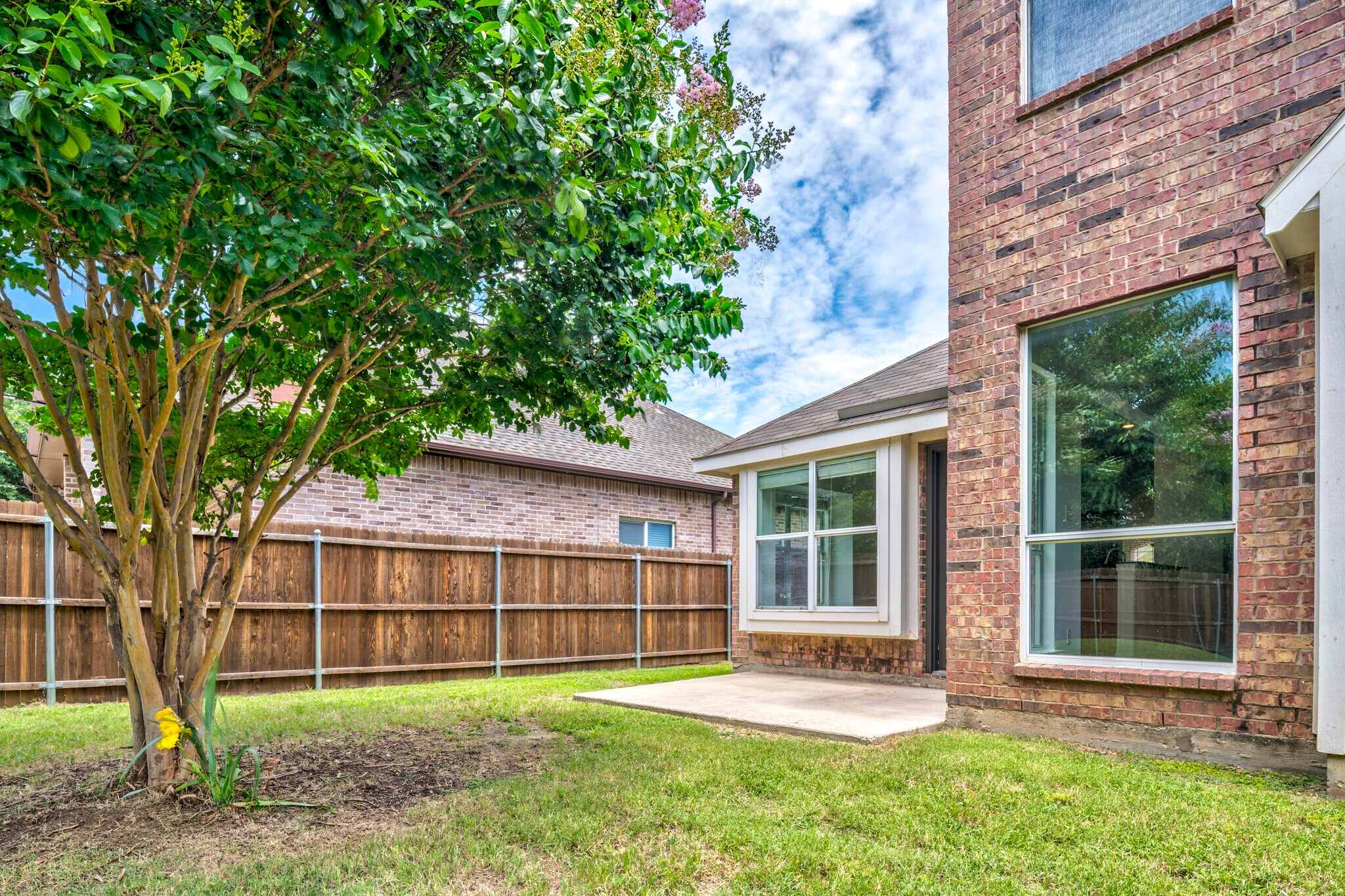Backyard Patio - 135 Springtree St