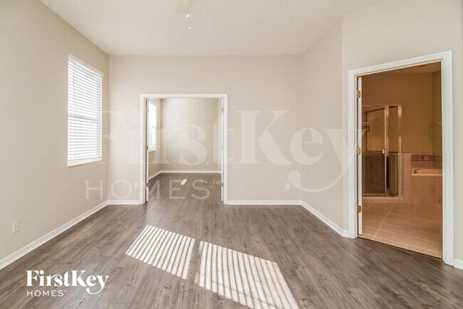 Building Photo - 14832 Faberge Dr