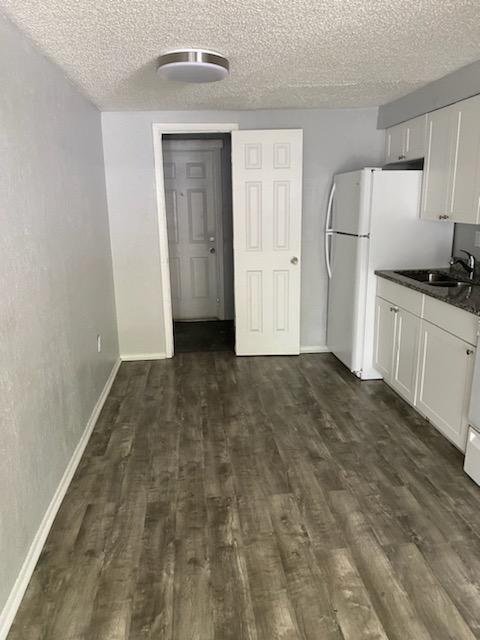 Building Photo - 903 34th Ave W