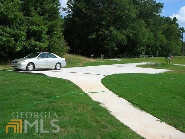 Building Photo - 133 Oak Lake Rd