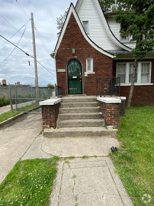 Building Photo - 15892 Indiana St