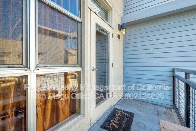 Building Photo - 777 Sixth Ave