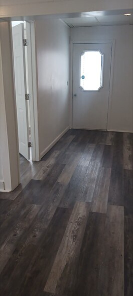 Building Photo - 713 Jackson St