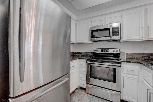 Building Photo - 8920 Antioch Way