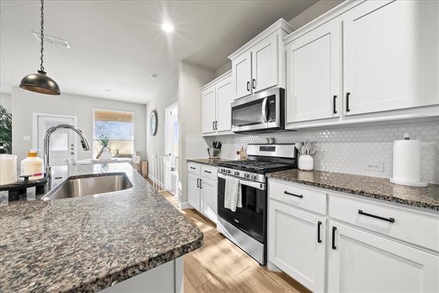 Building Photo - 5716 Cypress Pt Dr