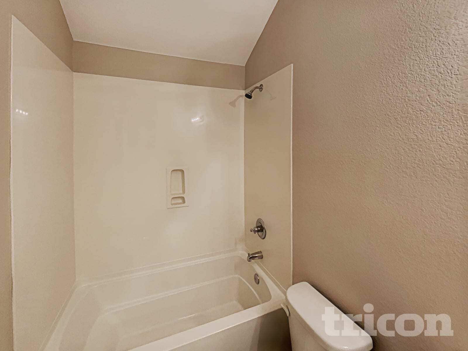 Building Photo - 525 Beechgrove Terrace