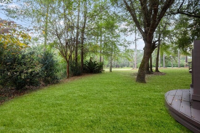 Building Photo - 7516 Pinehurst Ct