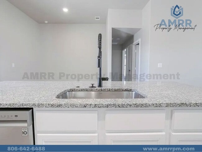 Building Photo - 7220 E County Rd 99