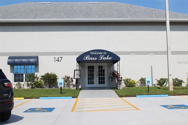 Building Photo - 50989 U S 27 Unit