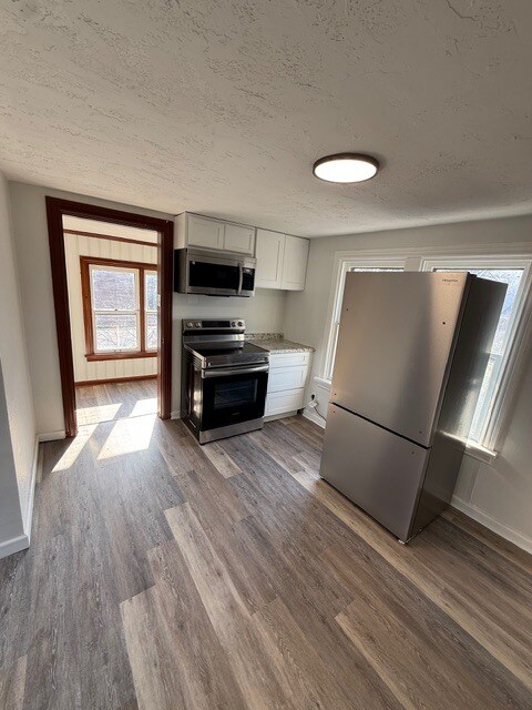 Building Photo - 2637 Grand Ave