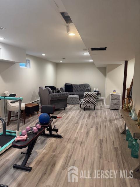 Building Photo - 354 Cliff Rd