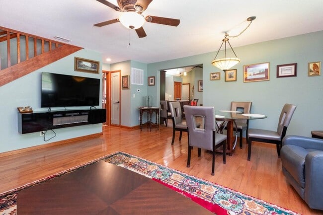 Building Photo - 9228 Big Laurel Rd