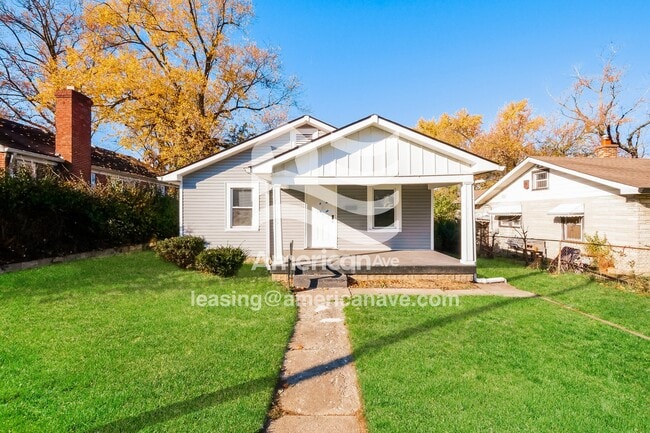 Building Photo - 3772 N Parker Ave