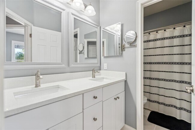 Building Photo - 428 Islebay Dr