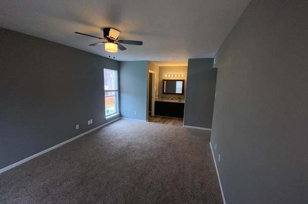 Building Photo - 10211 Sugar Branch Dr