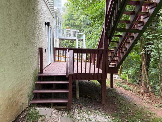 Building Photo - Single Family Home on Quite Cul-De Sac Now Available in Upland Square